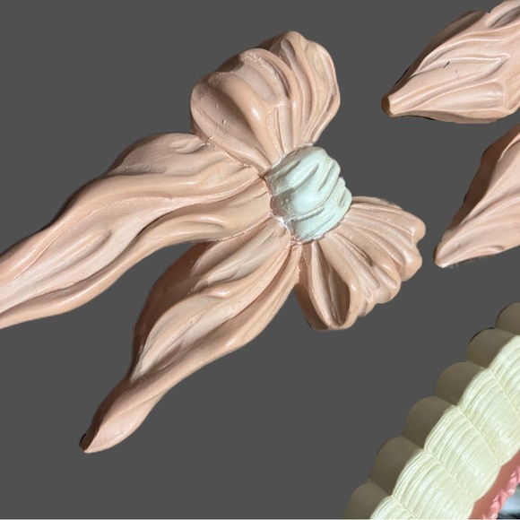 Vintage wall decor - Picture 3 of 9